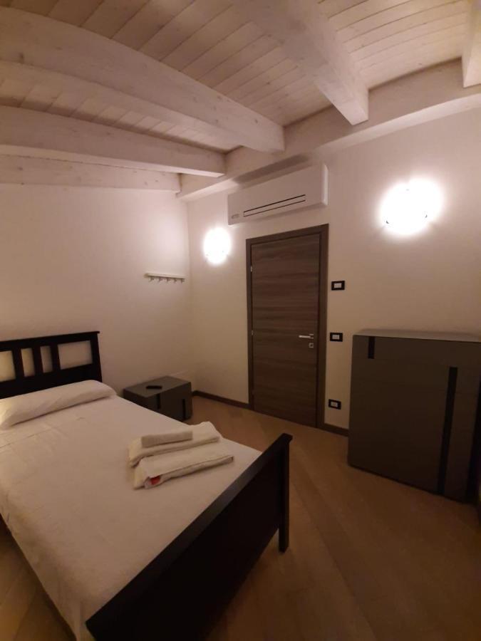 Bmp Apartment Deluxe 1 Jacuzzi Riscaldata Privata Vista Lago Di Garda 布雷佐内加尔达 外观 照片
