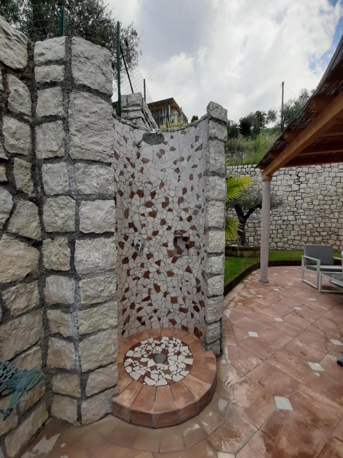 Bmp Apartment Deluxe 1 Jacuzzi Riscaldata Privata Vista Lago Di Garda 布雷佐内加尔达 外观 照片