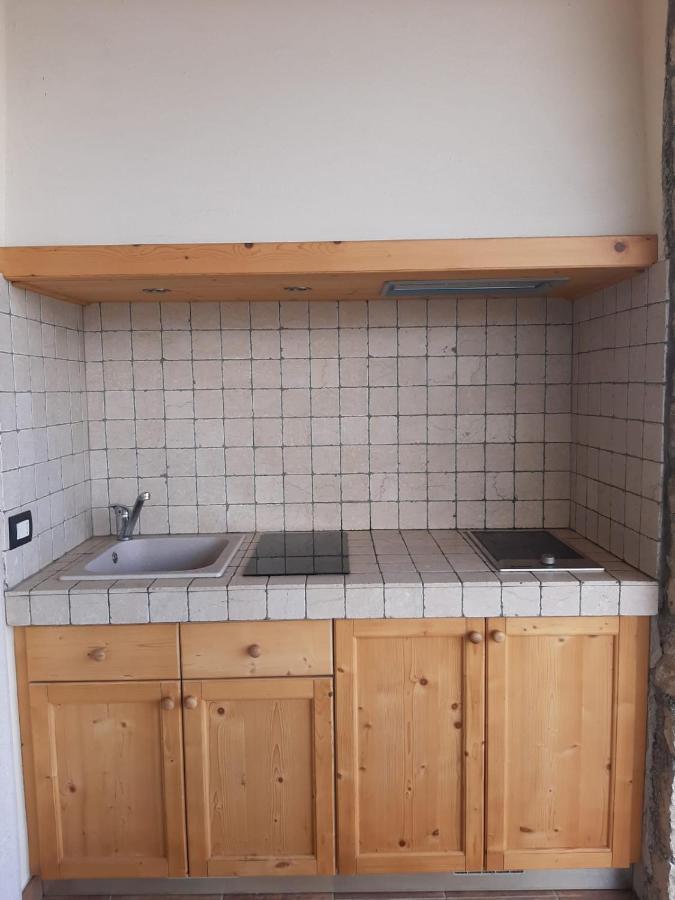 Bmp Apartment Deluxe 1 Jacuzzi Riscaldata Privata Vista Lago Di Garda 布雷佐内加尔达 外观 照片