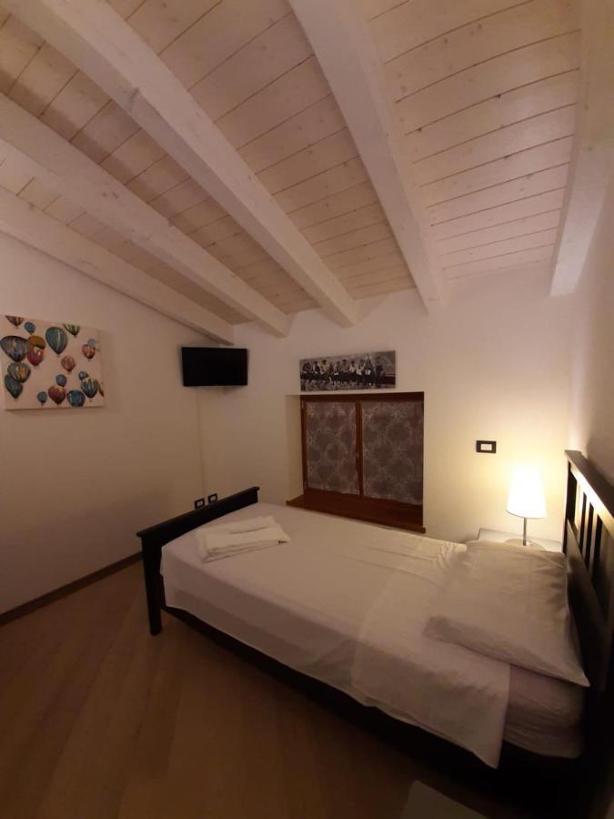 Bmp Apartment Deluxe 1 Jacuzzi Riscaldata Privata Vista Lago Di Garda 布雷佐内加尔达 外观 照片