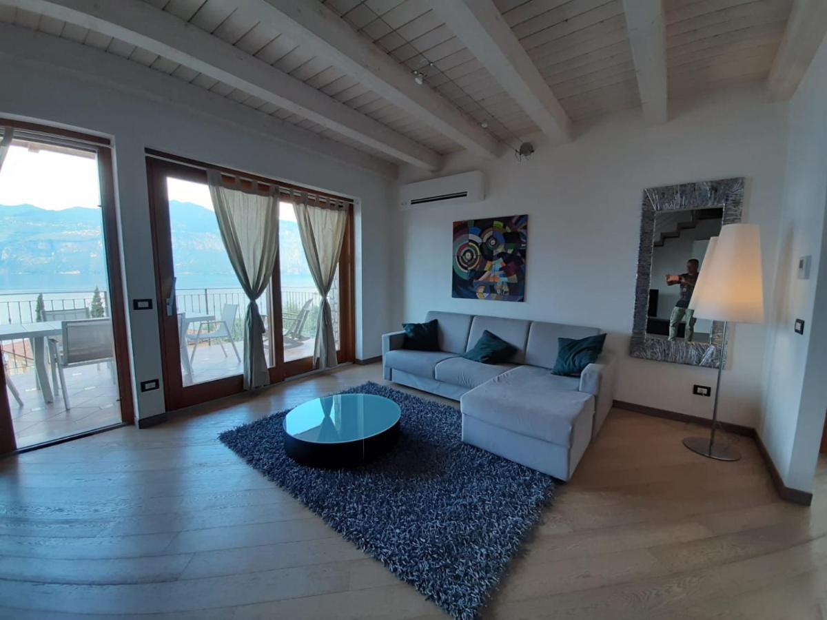 Bmp Apartment Deluxe 1 Jacuzzi Riscaldata Privata Vista Lago Di Garda 布雷佐内加尔达 外观 照片